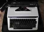 Typemachine Triumph ex nl leger facteur., Ophalen of Verzenden, Landmacht, Nederland, Overige typen