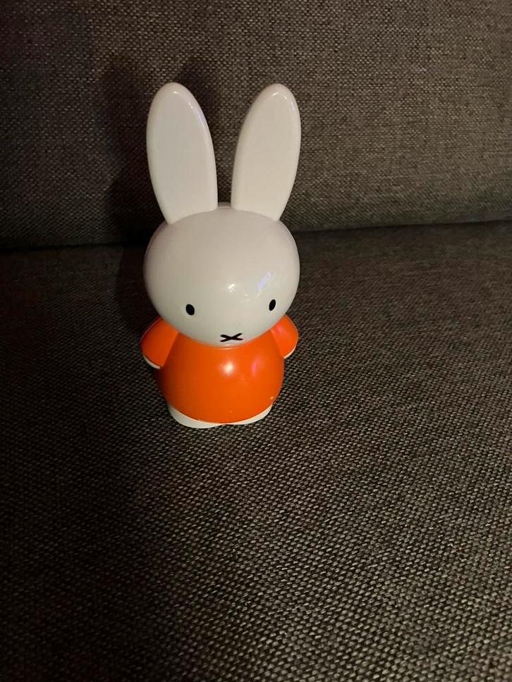 Nijntje verstoppertje spelen / Miffy plays hide and seek 5,-, Kinderen en Baby's, Speelgoed | Educatief en Creatief, Zo goed als nieuw