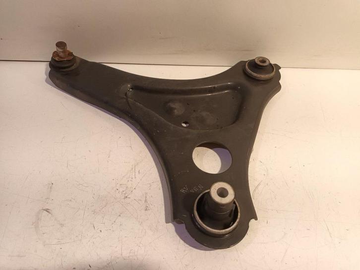 Draagarm rechts voor Smart Fortwo, Auto-onderdelen, Ophanging en Onderstel, Smart, Gebruikt, Herkomst onderdeel bekend, 12 maanden garantie