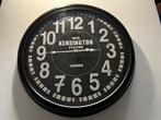 Zwarte Wandklok Kensington Station, Huis en Inrichting, Ophalen of Verzenden, Zo goed als nieuw, Analoog, Wandklok