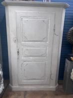 Gustaviaanse kast, sleetse look, 135x193x45cm, Antiek en Kunst, Ophalen