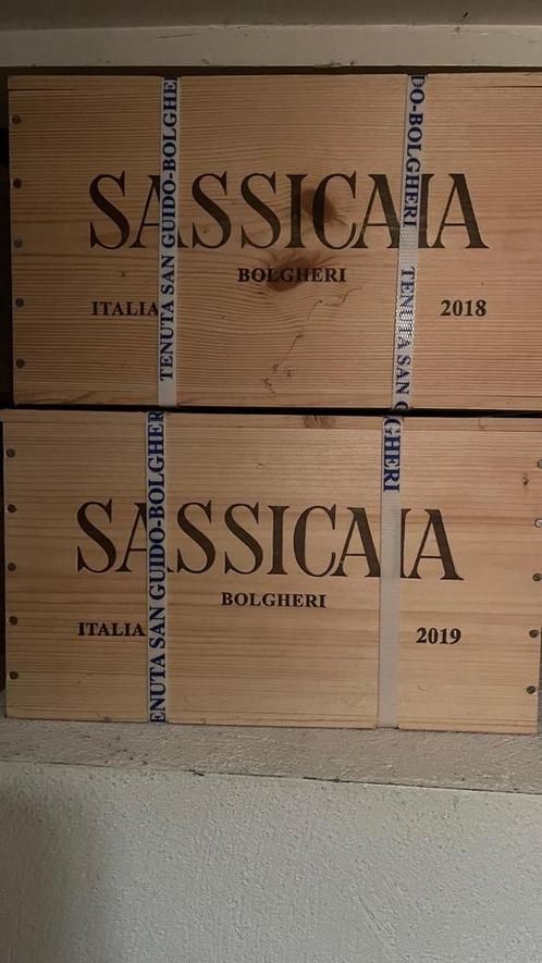 2 Kisten Sassicaia 2018 & 2019 – 12 flessen topwijn!, Verzamelen, Wijnen, Zo goed als nieuw, Rode wijn, Frankrijk, Ophalen of Verzenden