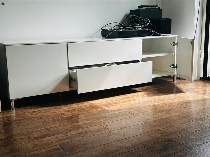 Hoogglans TV-kast wit (Goossens), Huis en Inrichting, Kasten | Televisiemeubels, Zo goed als nieuw, Minder dan 100 cm, 150 tot 200 cm