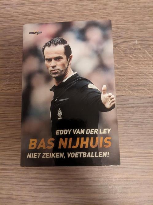Diverse voetbal boeken, Boeken, Biografieën, Gelezen, Sport, Ophalen of Verzenden