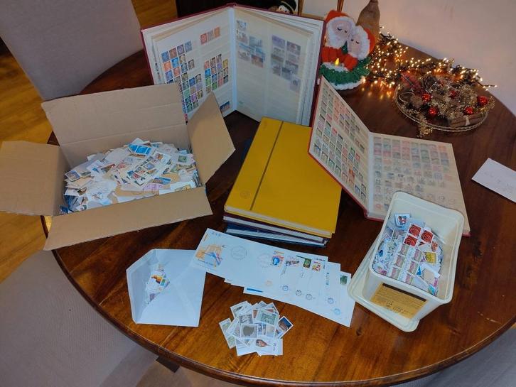 Postzegelverzameling te koop, Postzegels en Munten, Postzegels | Volle albums en Verzamelingen, Nederland en Buitenland, Ophalen