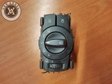 Lichtschakelaar E81 6932792 beschikbaar voor biedingen