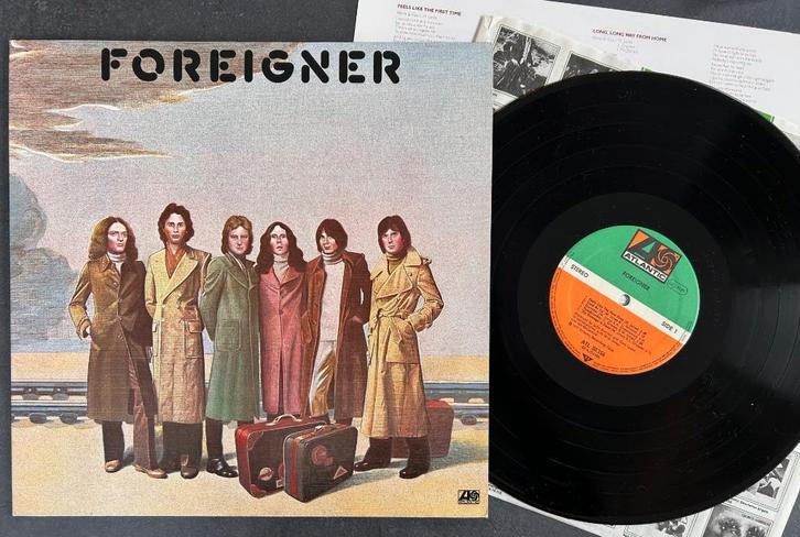 FOREIGNER - Foreigner (I) ( LP; NMINT ), Cd's en Dvd's, Vinyl | Rock, Zo goed als nieuw, Poprock, 12 inch, Ophalen of Verzenden