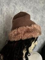 Muts met imitatie bontkraag, Hoed, Zo goed als nieuw, Geen merk, One size fits all