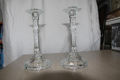 2 Fraaie glazen kandelaars i.z.g.st., Huis en Inrichting, Woonaccessoires | Kandelaars en Kaarsen, Nieuw, Kandelaar, Minder dan 25 cm