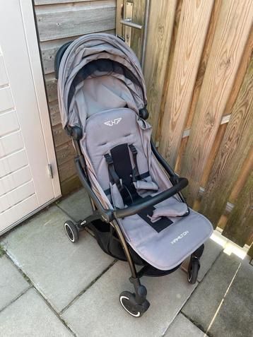 Nette hamilton buggy beschikbaar voor biedingen