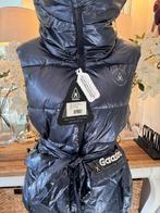 Nieuwe, glanzende Metallic-Blue bodywarmer G a a s t r a 40/, Kleding | Dames, Bodywarmers, Verzenden, Nieuw, Maat 38/40 (M), Blauw