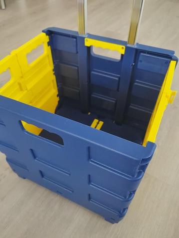 Inklapbare handkar met wielen beschikbaar voor biedingen