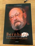 Bernhard: Een leven als een prins - Biografie, Ophalen of Verzenden, Gelezen, Overige
