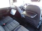 Volkswagen Touran 2.0 TDI SCR Comfortline AUTOMAAT| PARKEER, Stof, 4 cilinders, Wit, Origineel Nederlands