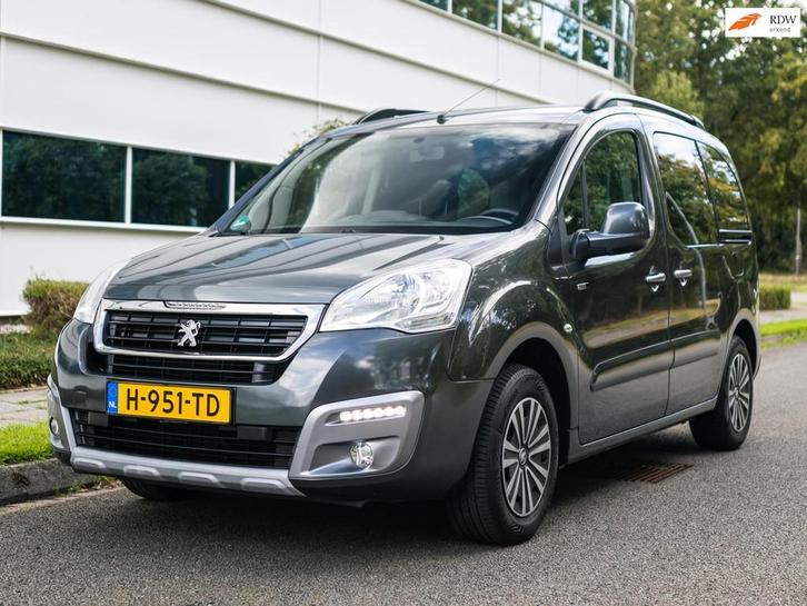 Peugeot Partner Tepee 1.2 PureTech Active, Auto's, Peugeot, Bedrijf, Te koop, Partner Tepee, ABS, Airbags, Airconditioning, Boordcomputer