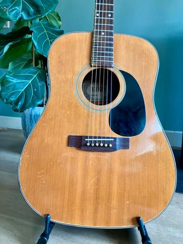 Eiko gitaar (vintage 70’s) beschikbaar voor biedingen