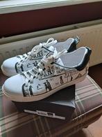 Caroline Biss sneackers 40, Kleding | Dames, Schoenen, Ophalen of Verzenden, Zo goed als nieuw, Sneakers of Gympen