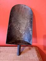 Grote antieke metalen schep met steel – ca. 1900–1930, Ophalen of Verzenden