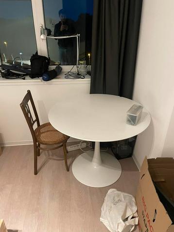 JYSK Ringsted ronde eettafel wit beschikbaar voor biedingen