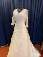 Gevraagd: trouwjurken, Ophalen, Zo goed als nieuw, Wit, Trouwjurk