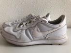 Witte Leren Nikes maat 42,5, Kleding | Dames, Schoenen, Wit, Nike, Ophalen of Verzenden, Sneakers of Gympen