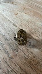 Bijzonder design ring. Lili la Pie Paris., Ophalen of Verzenden, Zo goed als nieuw, 17 tot 18, Dame