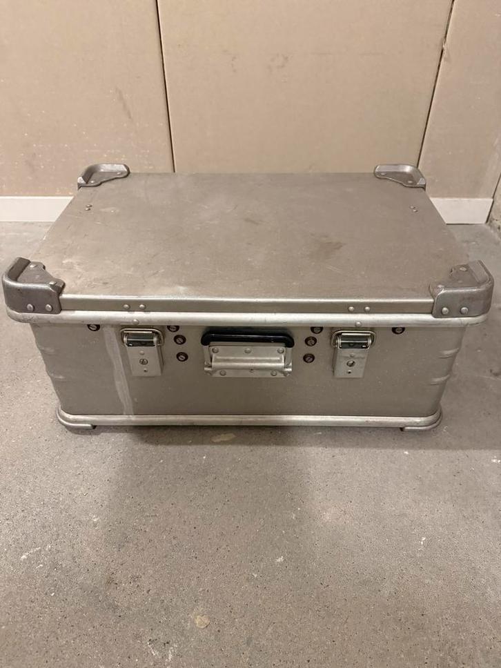 Aluminium Kist / Opbergkist / koffer, Sieraden, Tassen en Uiterlijk, Koffers, Gebruikt, Metaal, 60 tot 70 cm, Minder dan 35 cm