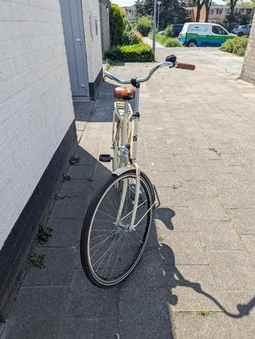 Stadsfiets Comfort Robuust beschikbaar voor biedingen