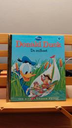 Donald Duck - De zeilboot - Gouden Boekje, Ophalen of Verzenden, Zo goed als nieuw, Walt Disney, Sprookjes