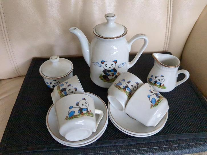 Schattig Panda kinder Servies., Huis en Inrichting, Keuken | Servies, Nieuw, Kop(pen) en/of Schotel(s), Overige stijlen, Aardewerk