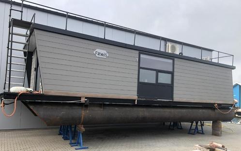Woonboot / Houseboat met dakterras / ZONDER LIGPLAATS, Huizen en Kamers, Woonboten te koop, Friesland, G