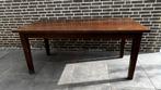Stevige tafel met massief onderstel, Huis en Inrichting, Tafels | Sidetables, Ophalen, Gebruikt, 75 cm of meer, Koloniaal