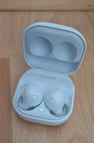 Samsung buds 2 oordopjes
 beschikbaar voor biedingen