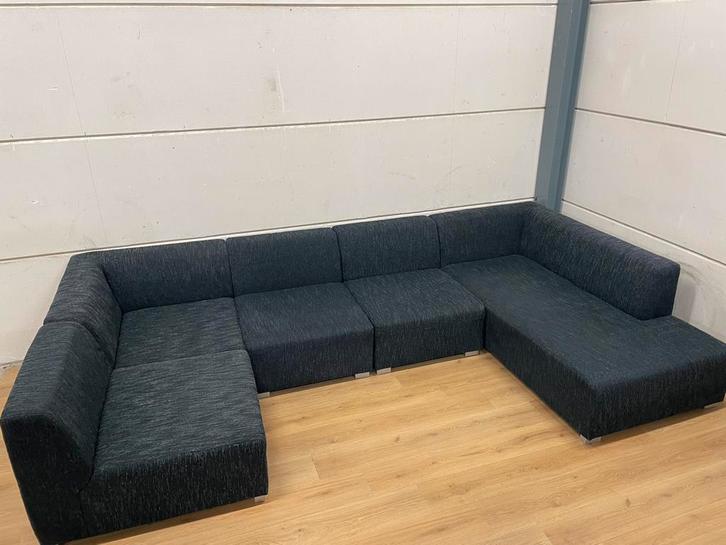 Mooie luxe zwart groene u bank - GEREINIGD!!!, Huis en Inrichting, Banken | Bankstellen, Zo goed als nieuw, Hoekbank, Vierpersoons of meer