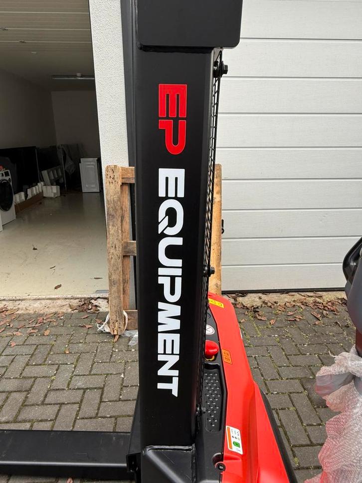 Heftruck / Stapelaar te koop, Zakelijke goederen, Machines en Bouw | Heftrucks en Intern transport, Stapelaar, Elektrisch, 1000 tot 2000 kg