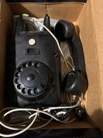 Oude Bakelieten Wandtelefoon met Draaischijf, Ophalen of Verzenden, Gebruikt, Bakeliet