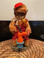 TN tin toy Monkey Shoemaker aap schoenmaker Japan jaren '60, Ophalen of Verzenden, Zo goed als nieuw
