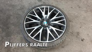 Velg + Band van een BMW 3-Serie beschikbaar voor biedingen