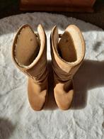 UGG suede laarzen maat 40., UGG, Overige kleuren, Lage of Enkellaarzen, Ophalen of Verzenden