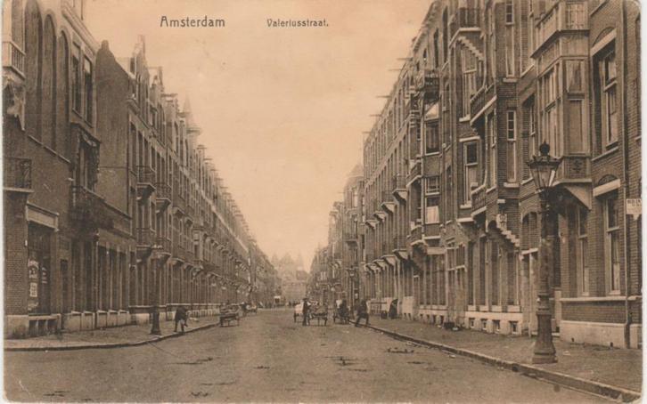 AMSTERDAM, Valeriusstraat, ca. 1910, Verzamelen, Ansichtkaarten | Nederland, Ongelopen, Noord-Holland, Voor 1920, Ophalen of Verzenden