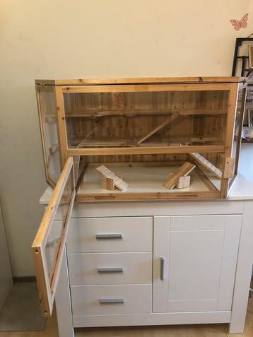 Knaagdieren Luxe houten kooi beschikbaar voor biedingen