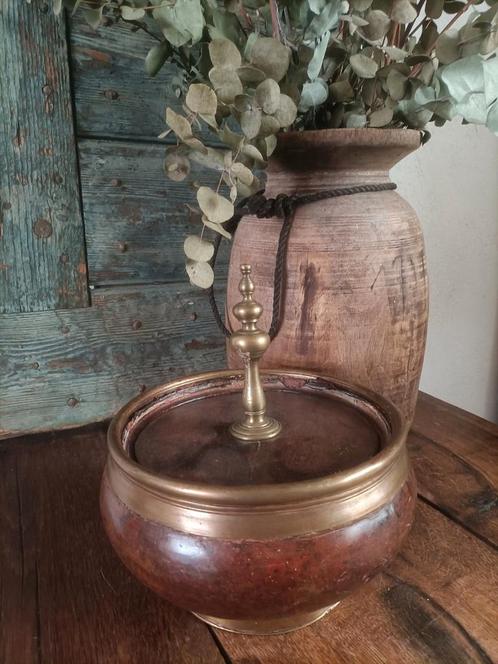 Brocante oude tabaks pot uit India, Huis en Inrichting, Woonaccessoires | Overige, Zo goed als nieuw, Ophalen of Verzenden