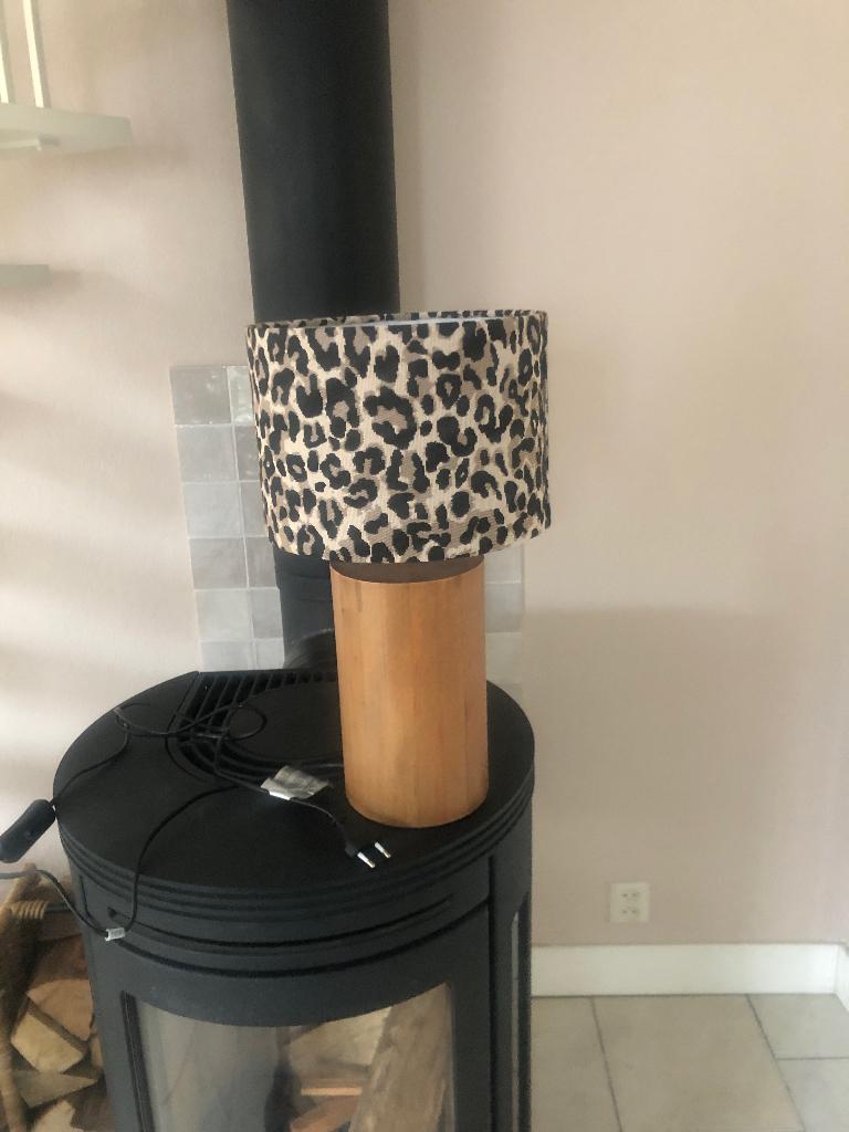 Lamp, Huis en Inrichting, Ophalen, Zo goed als nieuw, Hout, Minder dan 50 cm