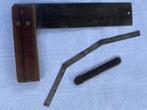 Oude winkelhaak en 1 oud opvouwbaar meetlatje, Antiek en Kunst, Antiek | Gereedschap en Instrumenten, Ophalen