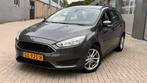 Ford Focus 1.0 Titanium Wagon 2015 Grijs, Auto's, Ford, 65 €/maand, Stof, Zwart, 100 pk