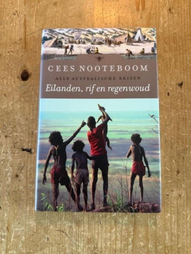 Cees Nooteboom, Eilanden, rif en regenwoud, Boeken, Literatuur, Zo goed als nieuw, Nederland, Ophalen of Verzenden
