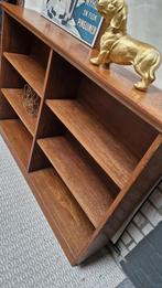 vintage boekenkast/brutalist, Verzamelen, Retro, Ophalen, Huis en Inrichting