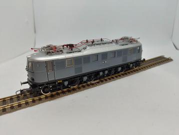 Roco 43660 - Elektrische locomotief E18 'Museum' van de DRG beschikbaar voor biedingen