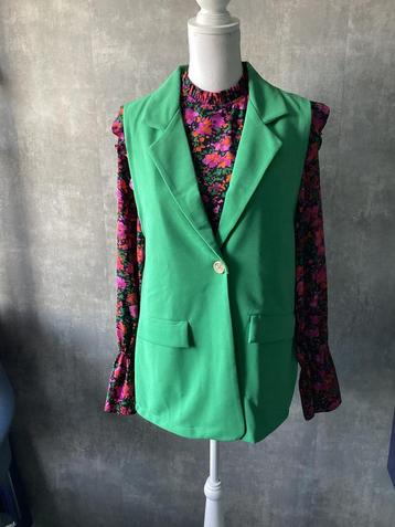 Mooie groene gilet/lange blazer zonder mouwen maat 38 beschikbaar voor biedingen