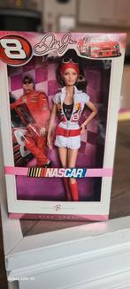 Barbie nascar nrfb, Ophalen of Verzenden, Zo goed als nieuw, Pop